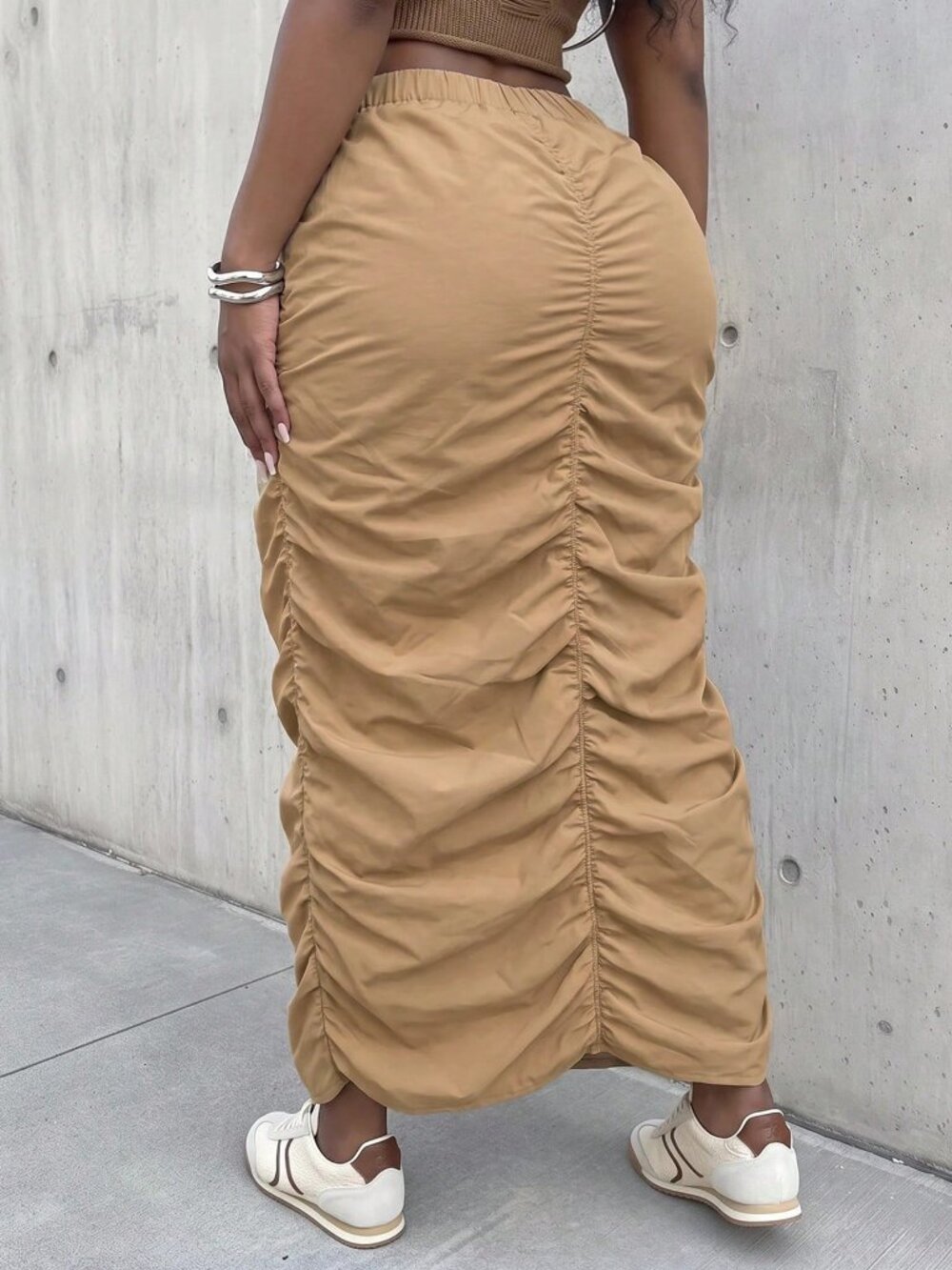 Khaki Casual Women's Plus Size Regular Fit Ruched High-Waist Long Maxi Skirt - Picture 7 of 10